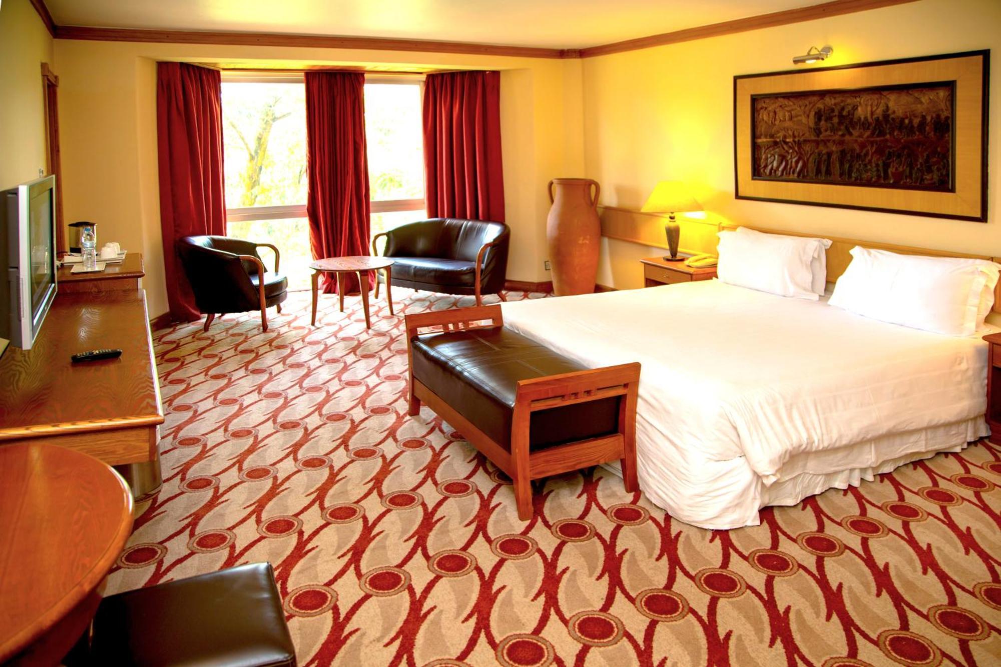 Golf Course Hotel Kampala Exterior photo